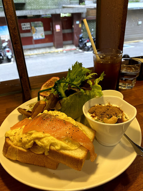 光合箱子Daylight 東門店@ 潮州街，滿滿的蔬食的早午餐