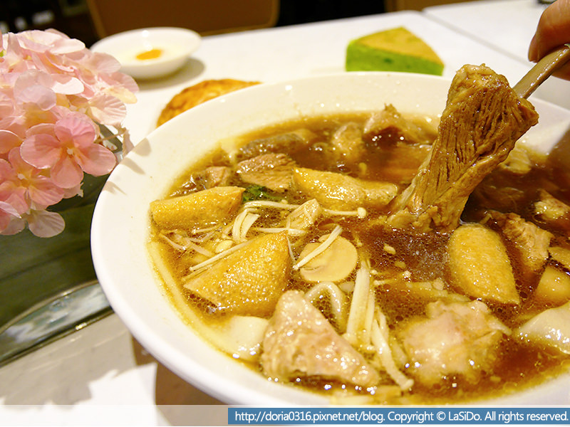 吐司工坊-新加坡肉骨茶湯配河粉02