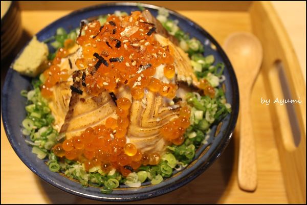 鮨次郎壽司專賣店：[食記]鮨次郎壽司專賣店~想吃創意丼飯就來這吧!!!!