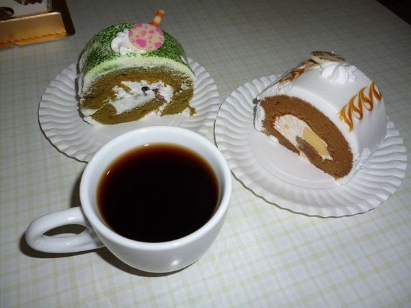 楓格28-蛋糕配咖啡.JPG