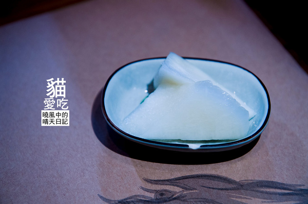 貓愛吃小店海鮮燒烤：【新莊|貓愛吃小店海鮮燒烤】食材商自營 高CP值海鮮原味燒烤上桌啦!!!（含完整菜單）