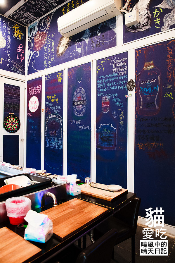 貓愛吃小店海鮮燒烤：【新莊|貓愛吃小店海鮮燒烤】食材商自營 高CP值海鮮原味燒烤上桌啦!!!（含完整菜單）