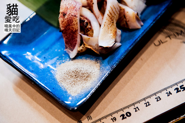 貓愛吃小店海鮮燒烤：【新莊|貓愛吃小店海鮮燒烤】食材商自營 高CP值海鮮原味燒烤上桌啦!!!（含完整菜單）