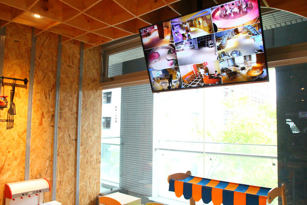 Money Jump 親食餐廳親子餐廳:【台北市內湖區。親子餐廳】Money Jump親食餐廳/親子餐廳 友善親子環境五星級料理百分百 米兒有小孩一定會帶去! 整個店都是大小孩的遊樂場