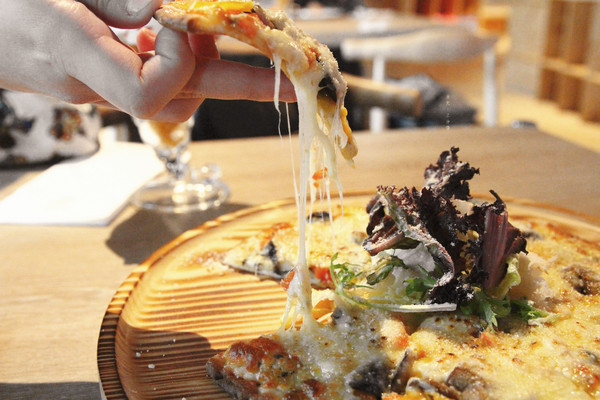 Money Jump 親食餐廳親子餐廳:【台北市內湖區。親子餐廳】Money Jump親食餐廳/親子餐廳 友善親子環境五星級料理百分百 米兒有小孩一定會帶去! 整個店都是大小孩的遊樂場