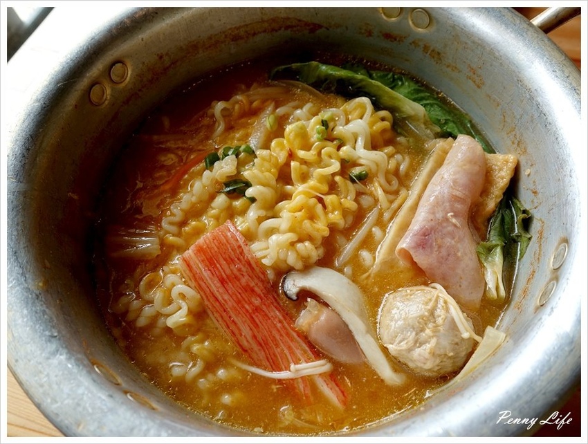 【嘉義】大盛居日韓食堂-後火車站大份量高CP值日韓美食餐廳(有詳細menu)