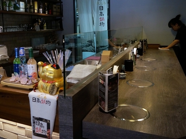 日高鍋物:【南投埔里】日高鍋物~滿足的雙人龍蝦海陸套餐,配PRIME等級的美國板腱牛和伊比利豬,超過癮!!