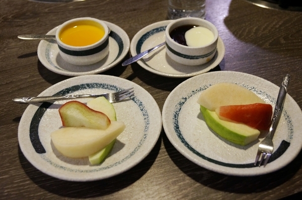 日高鍋物:【南投埔里】日高鍋物~滿足的雙人龍蝦海陸套餐,配PRIME等級的美國板腱牛和伊比利豬,超過癮!!