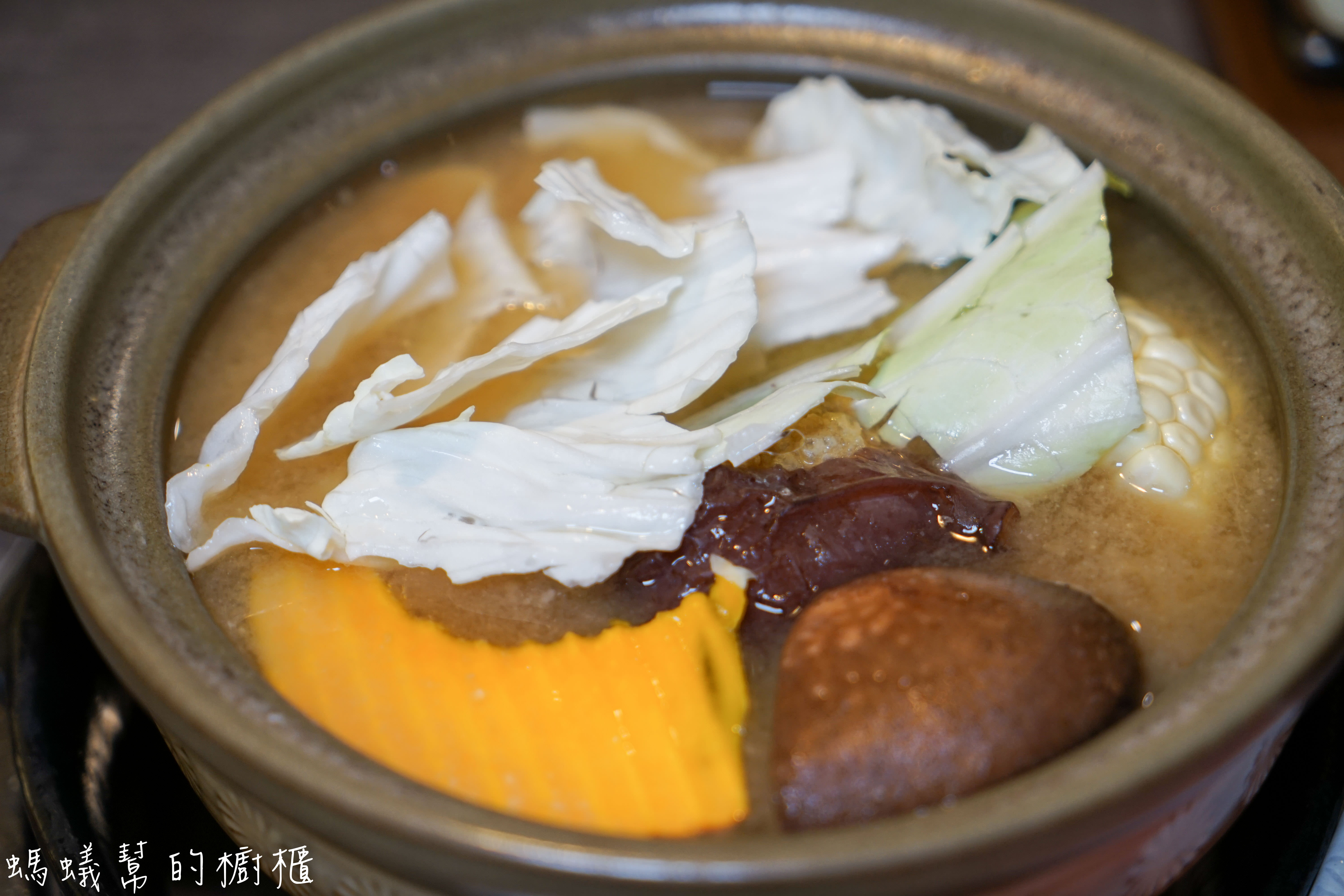南投埔里日高鍋物|埔里日式鍋物，特色主打酒釀味噌湯，另有定食套餐，埔里聚餐吃鍋推薦。 - 螞蟻幫的櫥櫃