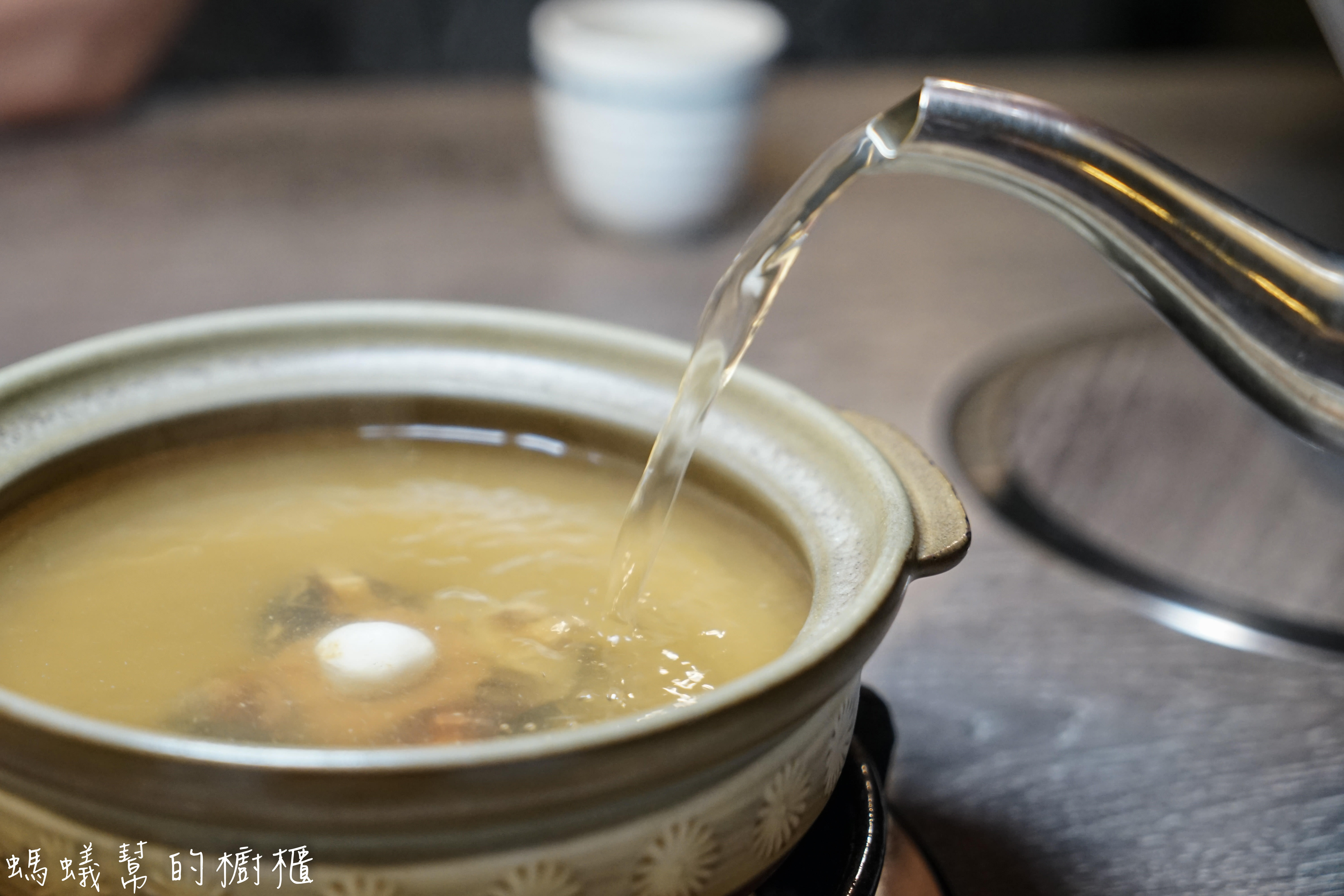 南投埔里日高鍋物|埔里日式鍋物，特色主打酒釀味噌湯，另有定食套餐，埔里聚餐吃鍋推薦。 - 螞蟻幫的櫥櫃