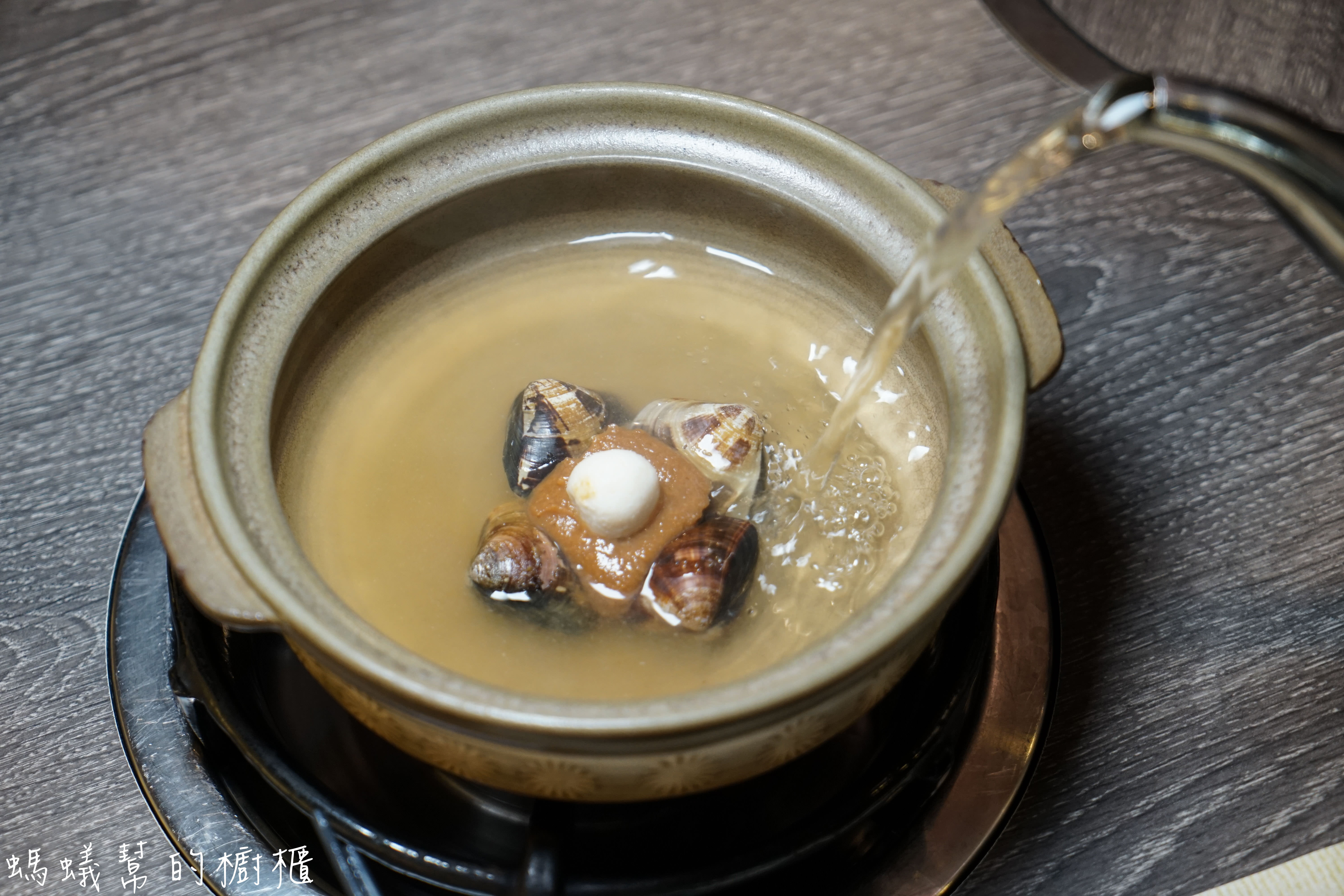 南投埔里日高鍋物|埔里日式鍋物，特色主打酒釀味噌湯，另有定食套餐，埔里聚餐吃鍋推薦。 - 螞蟻幫的櫥櫃