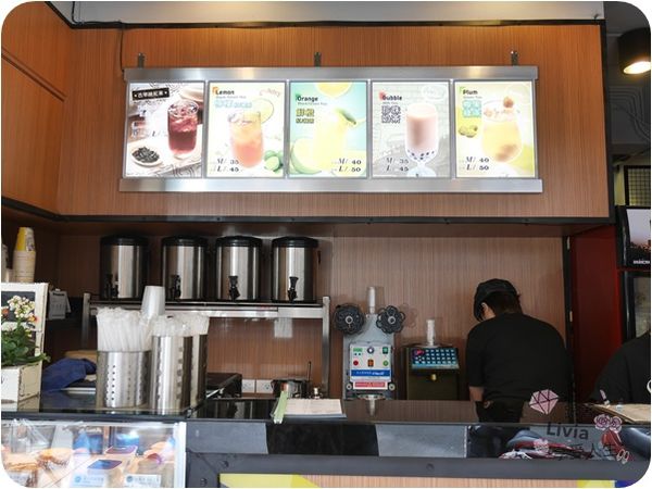 美食。餐廳│ 台北大同區 雙連捷運站 彼恩堤PNT Cafe 大同雙連站早午餐  咖啡/法式吐司/漢堡/手搖飲 ❤跟著Livia享受人生❤