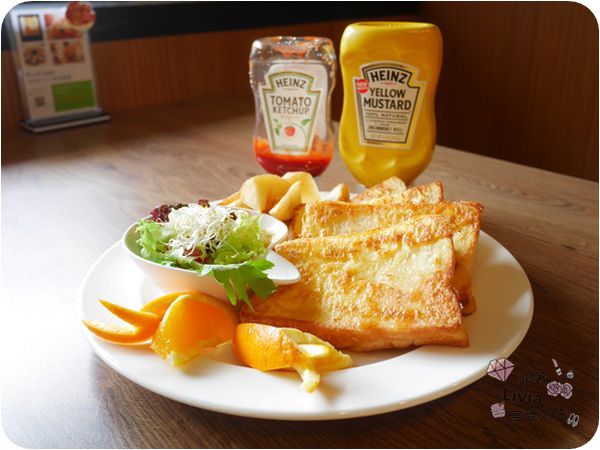 美食。餐廳│ 台北大同區 雙連捷運站 彼恩堤PNT Cafe 大同雙連站早午餐  咖啡/法式吐司/漢堡/手搖飲 ❤跟著Livia享受人生❤