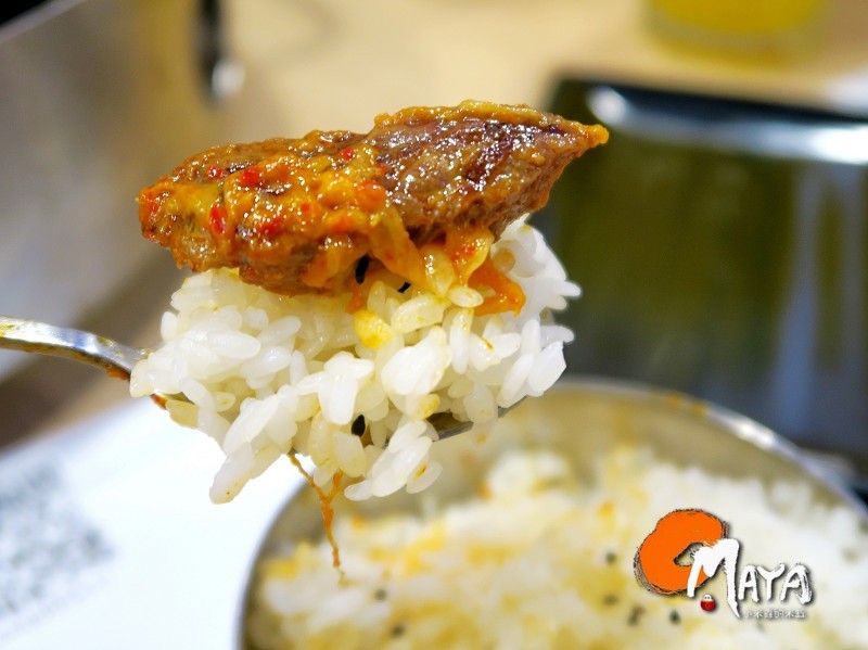 【新店｜捷運大評林站】OMAYA春川炒雞~超牽絲的春川炒雞搭牛排~超彭派可愛的棉花糖泡泡飲~♥