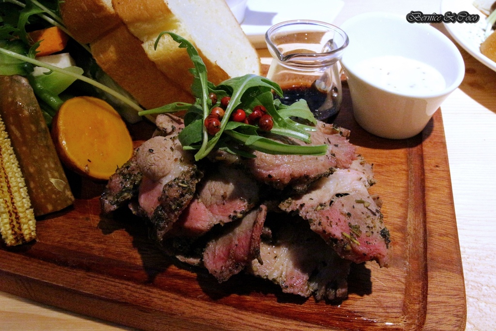 IMG_2682.JPG IMG_2682.JPG