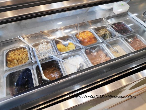 【台中冰店】嘉良冰鎮-太平路二店 #冰店 #雪花冰 #古早味剉冰 #豆花 #果汁 #台中太平 #台中美食 (1).jpg