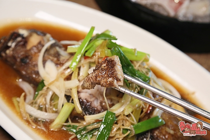 到底是逛魚市場還是吃海產!安平港直送的鮮味,節日慶生約會首選:丸珍水產 - 熱血玩台南。跳躍新世界