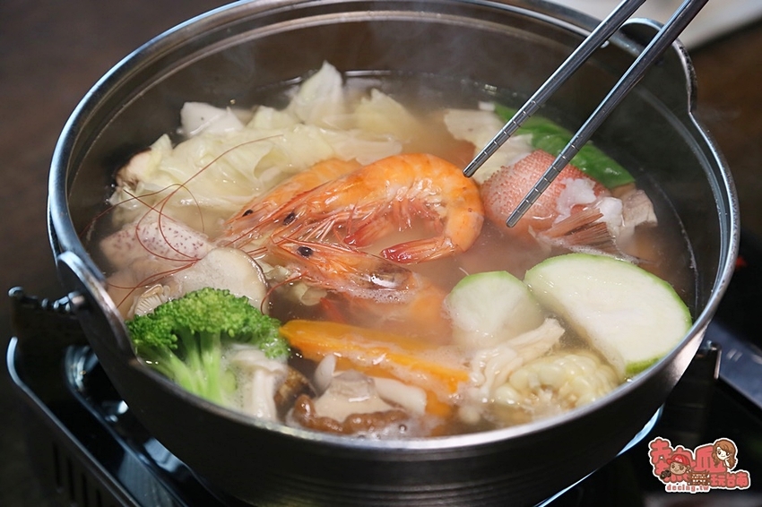 到底是逛魚市場還是吃海產!安平港直送的鮮味,節日慶生約會首選:丸珍水產 - 熱血玩台南。跳躍新世界