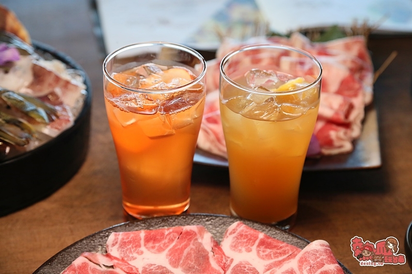 到底是逛魚市場還是吃海產!安平港直送的鮮味,節日慶生約會首選:丸珍水產 - 熱血玩台南。跳躍新世界