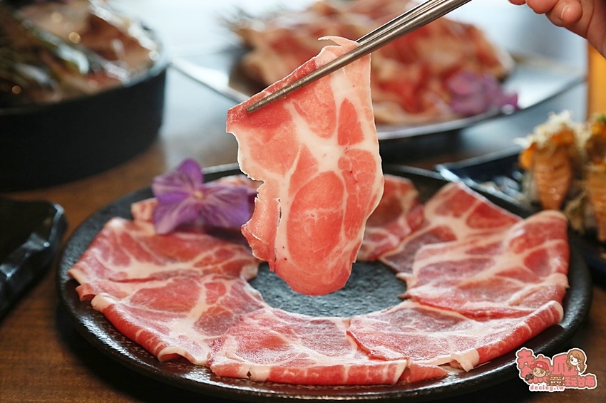 到底是逛魚市場還是吃海產!安平港直送的鮮味,節日慶生約會首選:丸珍水產 - 熱血玩台南。跳躍新世界