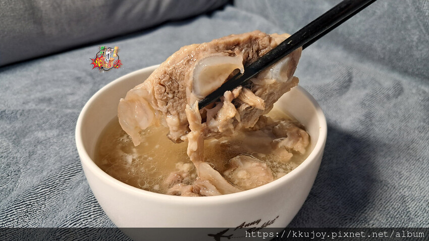 7-11限定軟骨肉+7-11白飯，完美在家就可以開吃台南美食
