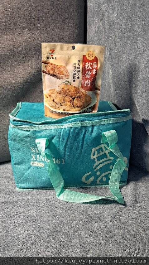 7-11限定軟骨肉+7-11白飯，完美在家就可以開吃台南美食