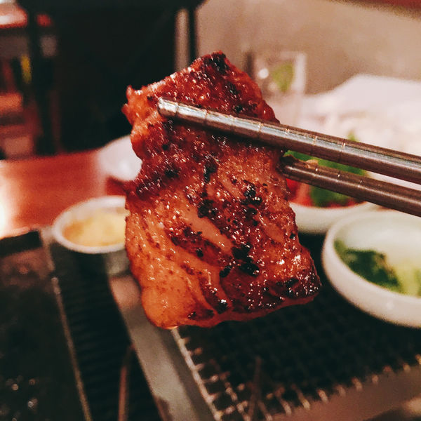 [台北信義美食]VEGETEJIYA菜豚屋(信義店) 日韓式烤肉 生菜包肉  上生三層肉 上等里肌肉 濟州御飯 豆腐湯鍋 六張犁站