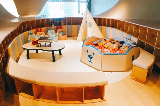 【台北內湖區】Money Jump親食親子餐廳。夢幻的旋轉木馬、紅點文旅溜滑梯、球池、五星級主廚餐點