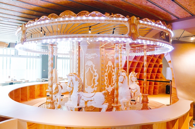 【台北內湖區】Money Jump親食親子餐廳。夢幻的旋轉木馬、紅點文旅溜滑梯、球池、五星級主廚餐點