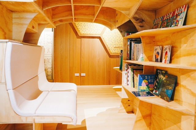 【台北內湖區】Money Jump親食親子餐廳。夢幻的旋轉木馬、紅點文旅溜滑梯、球池、五星級主廚餐點