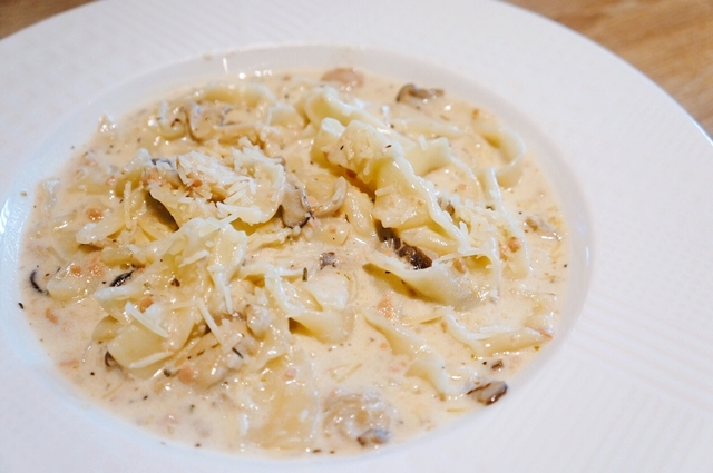 【台北內湖區】Money Jump親食親子餐廳。夢幻的旋轉木馬、紅點文旅溜滑梯、球池、五星級主廚餐點