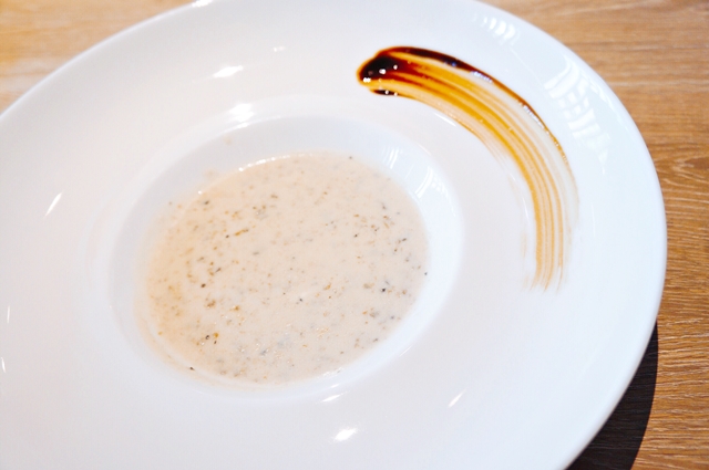 【台北內湖區】Money Jump親食親子餐廳。夢幻的旋轉木馬、紅點文旅溜滑梯、球池、五星級主廚餐點