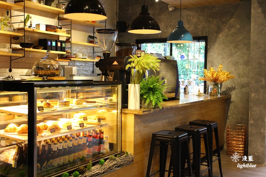 [ 內湖．港墘站美食 ] 淺藍 × The Antipodean～好吃澳洲早午餐，必點繽紛巴西莓碗