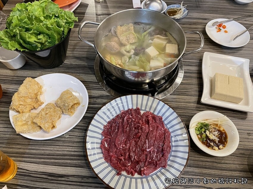 【台南牛肉鍋】這次不再錯過台南美食  老饕必吃溫體牛肉鍋  「鴻牛溫體牛肉火鍋」  鮮美牛肉每天從善化市場