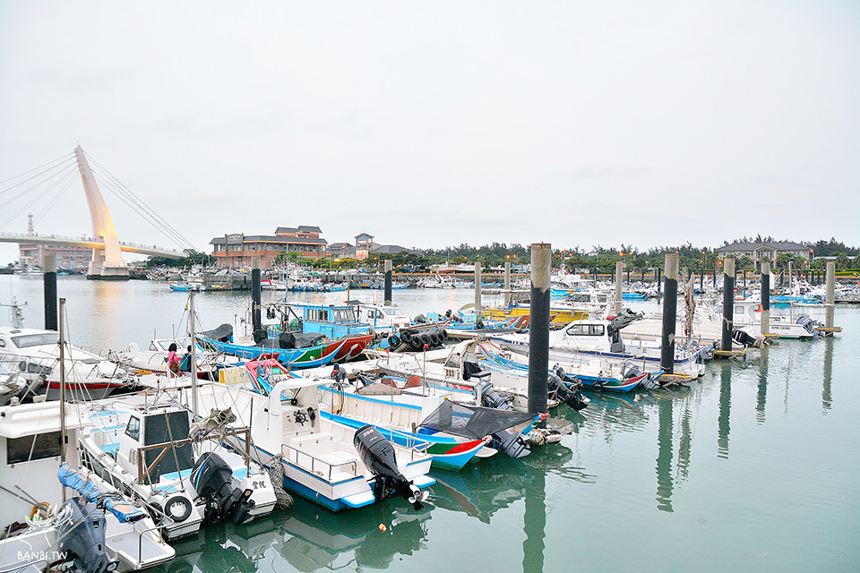 淡水漁人舞台-漁人碼頭夕陽 河岸搖滾音樂 烤魚生啤酒 TAI_2663