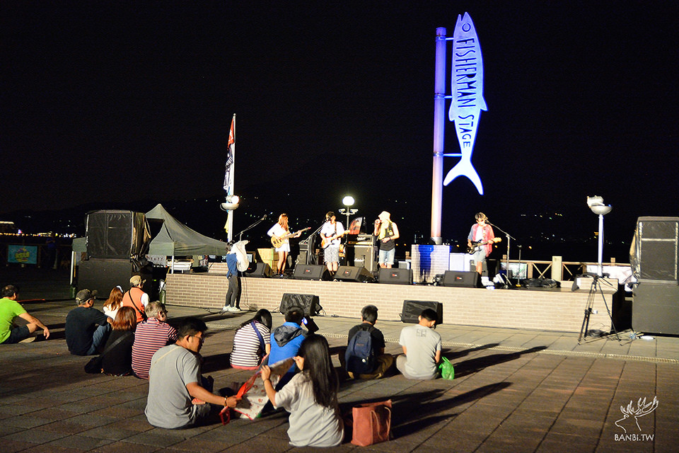 淡水漁人舞台-漁人碼頭夕陽 河岸搖滾音樂 烤魚生啤酒 TAI_2727