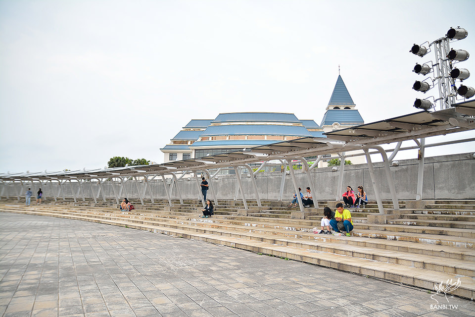 淡水漁人舞台-漁人碼頭夕陽 河岸搖滾音樂 烤魚生啤酒 TAI_2609