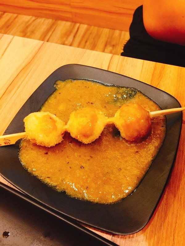 涮八秒湯咖哩(高雄裕誠店):【高雄平價咖哩、拉麵推薦】涮八秒湯咖哩-高雄裕誠店~美食行程一定要排這裡唷~推薦高雄的在地人或是來遊玩的旅人,路過絕對不要錯過喔!