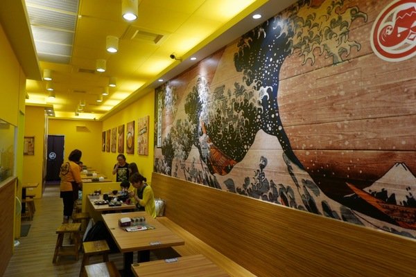 涮八秒湯咖哩(高雄裕誠店):【高雄平價咖哩、拉麵推薦】涮八秒湯咖哩-高雄裕誠店~美食行程一定要排這裡唷~推薦高雄的在地人或是來遊玩的旅人,路過絕對不要錯過喔!