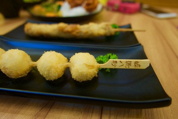 涮八秒湯咖哩(高雄裕誠店):【高雄平價咖哩、拉麵推薦】涮八秒湯咖哩-高雄裕誠店~美食行程一定要排這裡唷~推薦高雄的在地人或是來遊玩的旅人,路過絕對不要錯過喔!