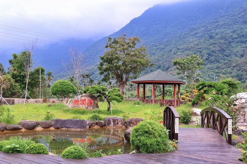 洄瀾灣景觀餐廳