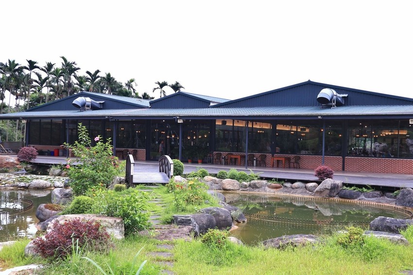 洄瀾灣景觀餐廳