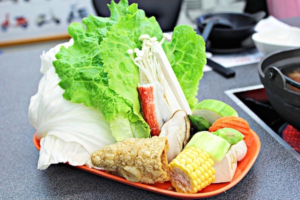 醉食在石頭風味養生火鍋：【醉食在】石頭風味養生火鍋。苗栗竹南火鍋推薦