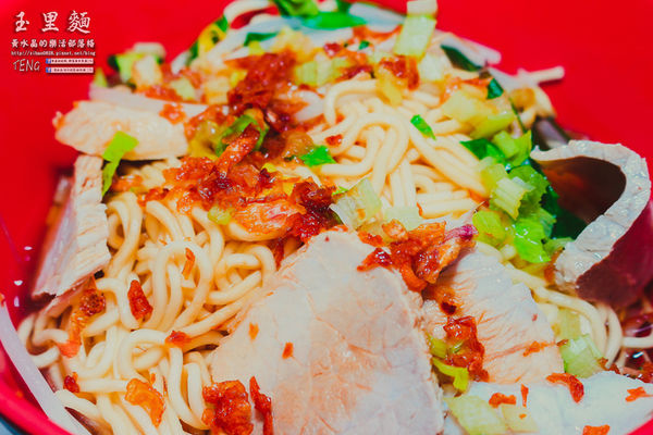 傳統美食玉里麵|花蓮縣玉里鎮必吃在地小吃麵食;你不必為了玉里麵來到玉里,但是來到玉里一定要吃碗玉里麵;有故事的一碗故鄉麵。