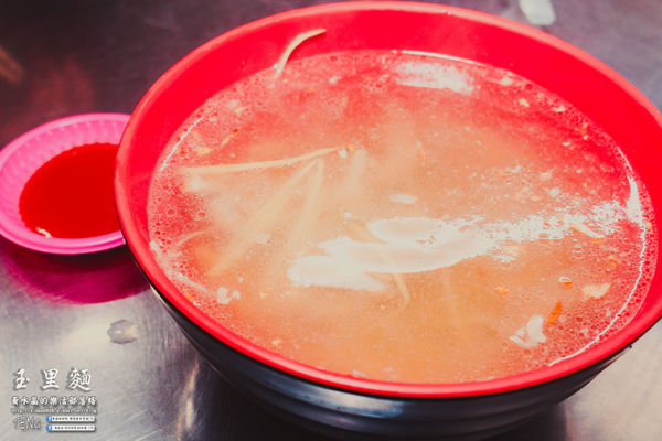 傳統美食玉里麵|花蓮縣玉里鎮必吃在地小吃麵食;你不必為了玉里麵來到玉里,但是來到玉里一定要吃碗玉里麵;有故事的一碗故鄉麵。