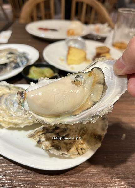 台北吃到飽【豐 FOOD 海陸百匯】假日限定大干貝、烤生蠔放