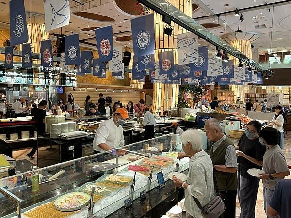 台北吃到飽【豐 FOOD 海陸百匯】假日限定大干貝、烤生蠔放