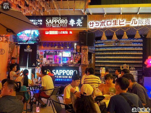 激旨燒鳥二店： 激旨燒鳥逢甲超夯串燒，多了燒肉丼飯，還有整柱SAPPORO可以點~