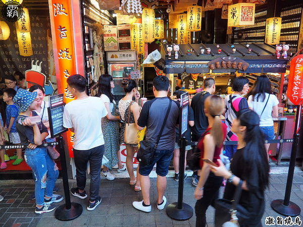 激旨燒鳥二店： 激旨燒鳥逢甲超夯串燒，多了燒肉丼飯，還有整柱SAPPORO可以點~