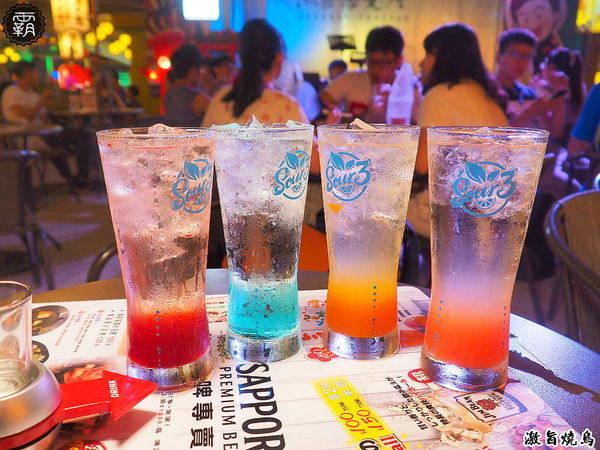 激旨燒鳥二店： 激旨燒鳥逢甲超夯串燒，多了燒肉丼飯，還有整柱SAPPORO可以點~